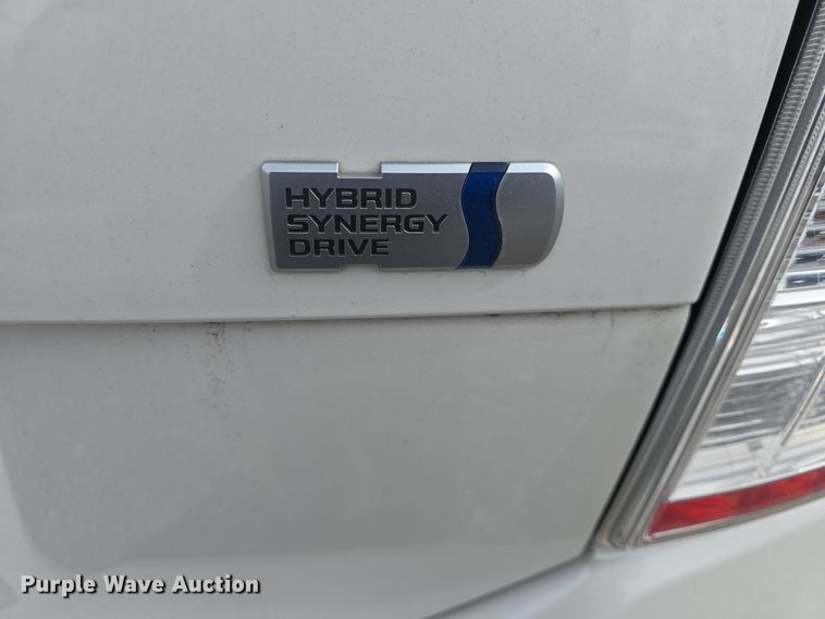 image for item DO8205 2011 Toyota Prius 