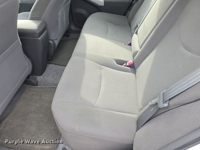 image for item DO8205 2011 Toyota Prius 