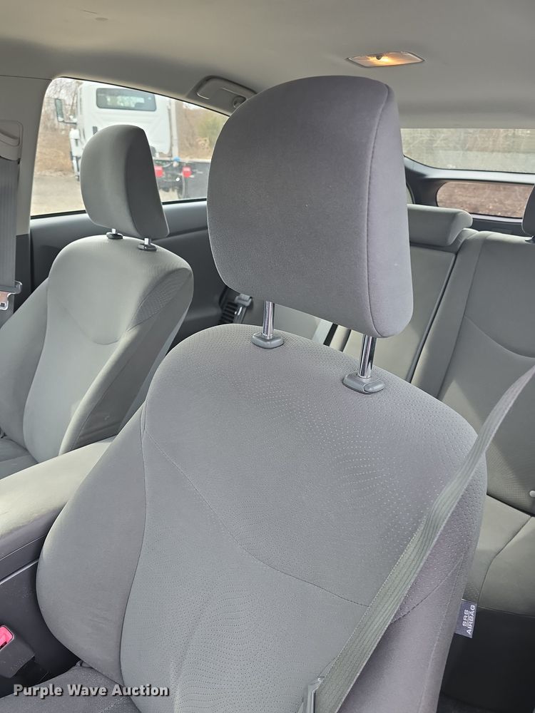 image for item DO8205 2011 Toyota Prius 