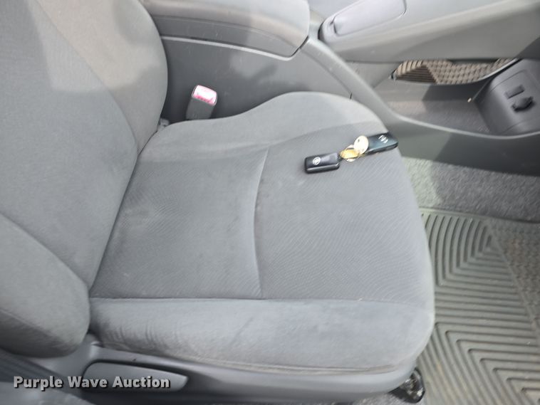 image for item DO8205 2011 Toyota Prius 