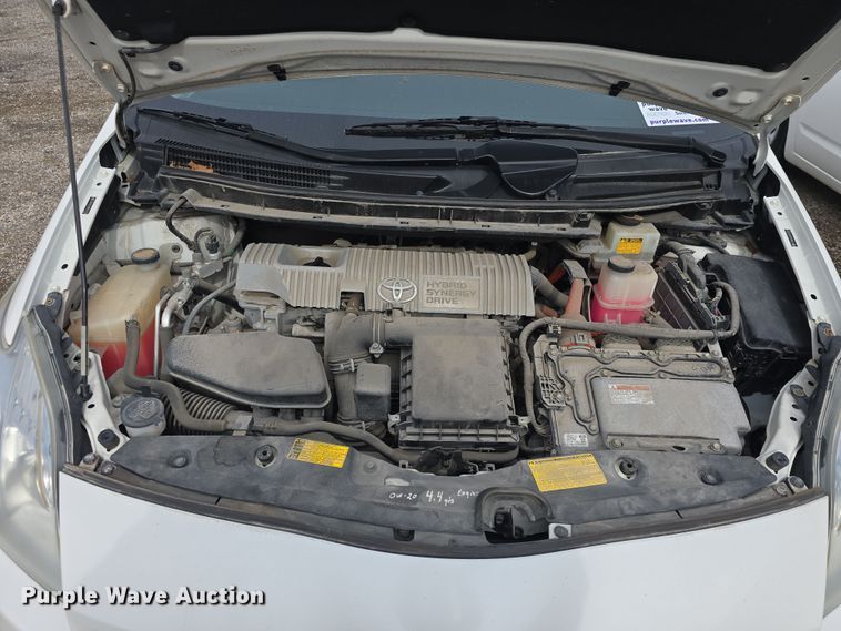 image for item DO8205 2011 Toyota Prius 