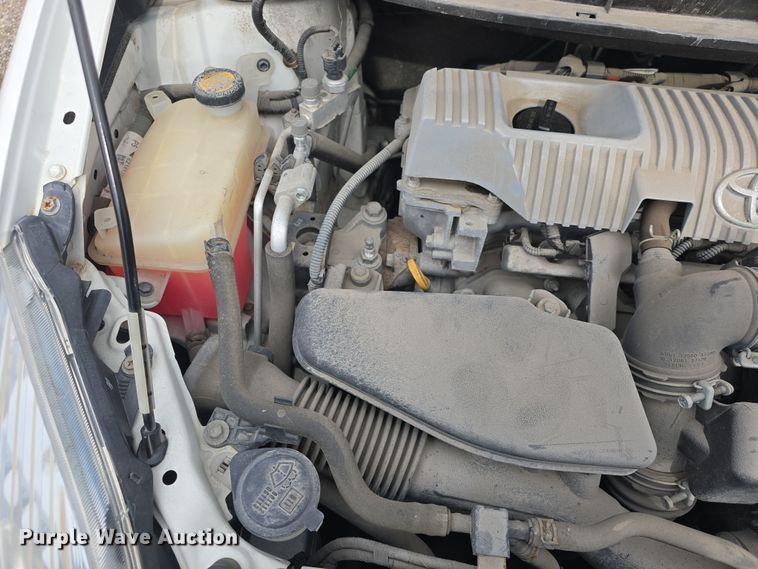 image for item DO8205 2011 Toyota Prius 