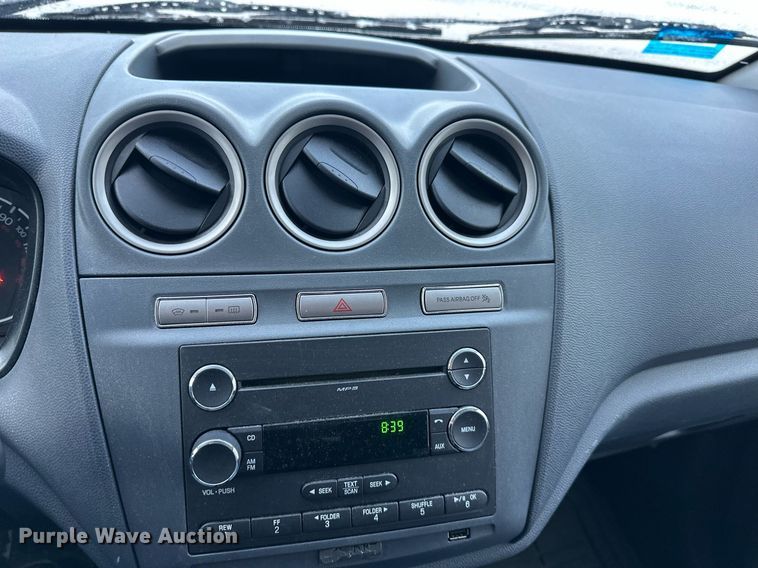 image for item DQ6565 2012 Ford Transit Connect van