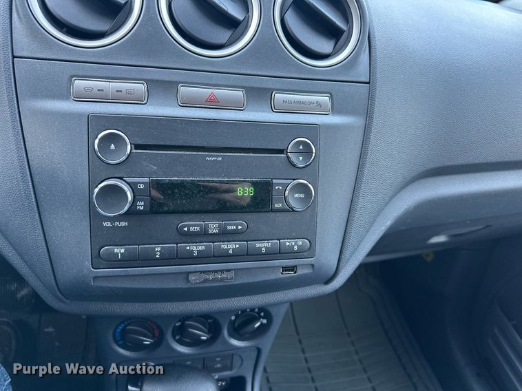 image for item DQ6565 2012 Ford Transit Connect van