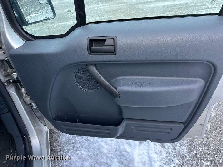 image for item DQ6565 2012 Ford Transit Connect van