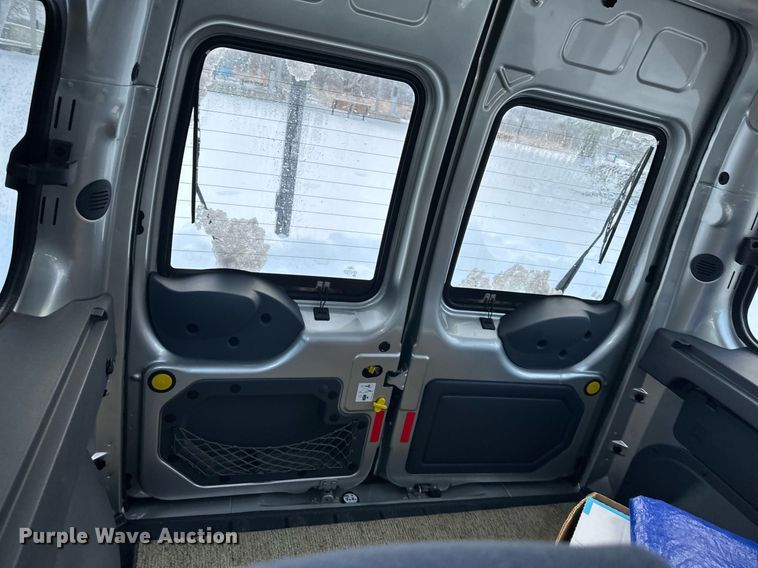 image for item DQ6565 2012 Ford Transit Connect van