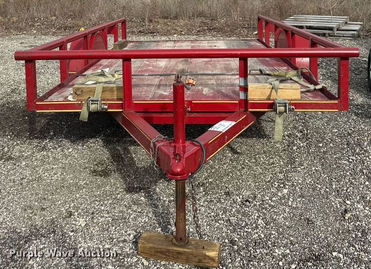 image for item DQ6605 1999 Texas Bragg Enterprise utility trailer