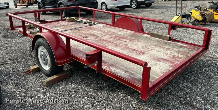 image for item DQ6605 1999 Texas Bragg Enterprise utility trailer