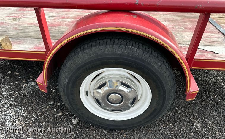 image for item DQ6605 1999 Texas Bragg Enterprise utility trailer