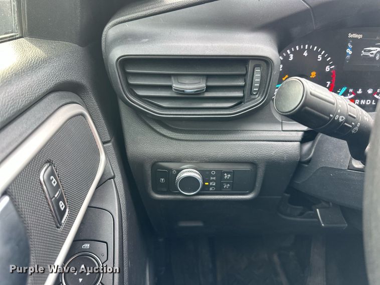 image for item DQ6606 2020 Ford Explorer Police Interceptor SUV