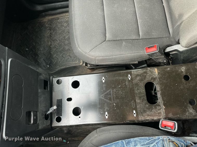 image for item DQ6606 2020 Ford Explorer Police Interceptor SUV