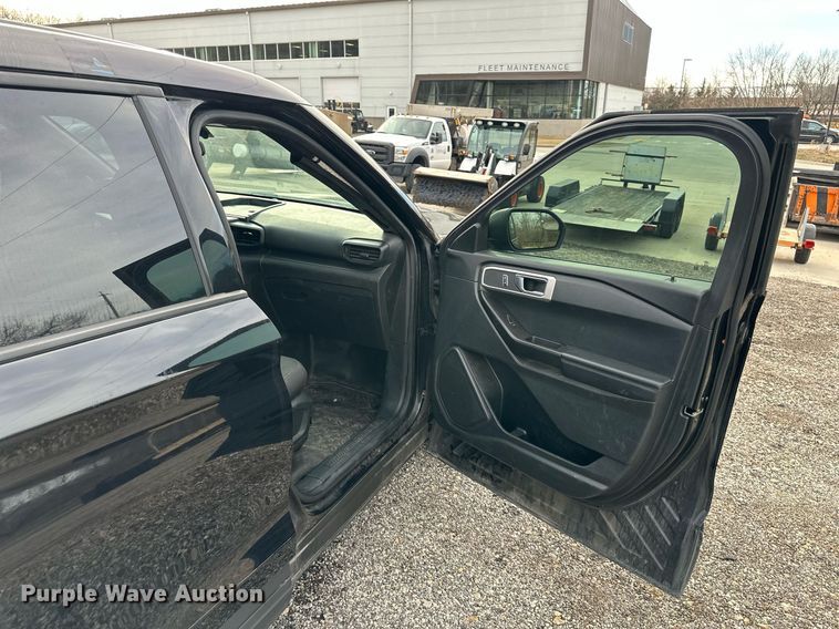 image for item DQ6606 2020 Ford Explorer Police Interceptor SUV