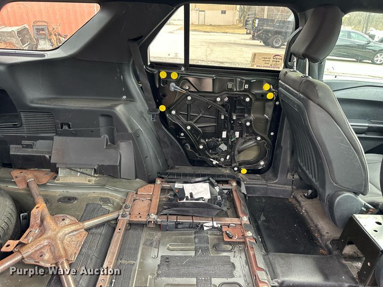 image for item DQ6606 2020 Ford Explorer Police Interceptor SUV