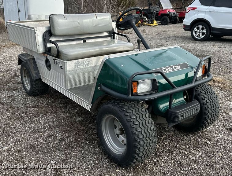 image for item DQ6610 Club Car Turf Carryall 252 golf cart