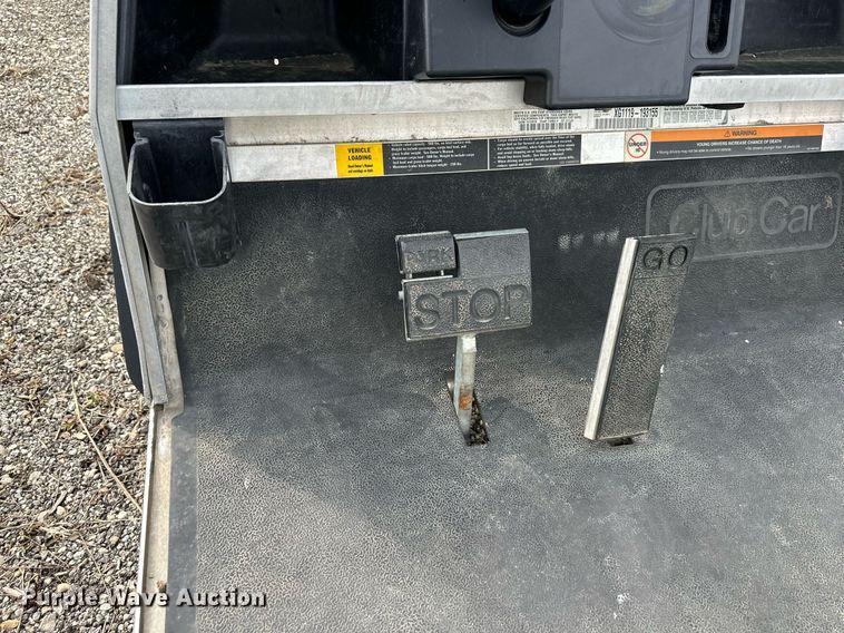 image for item DQ6610 Club Car Turf Carryall 252 golf cart