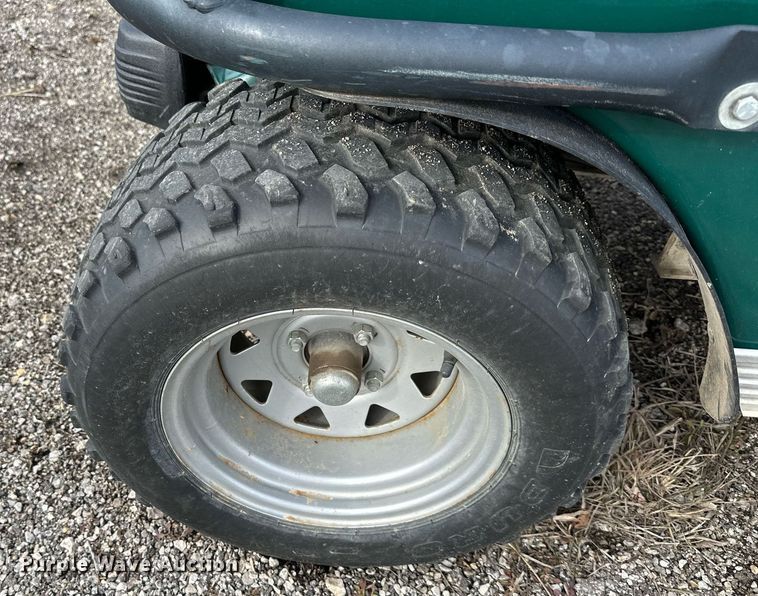 image for item DQ6610 Club Car Turf Carryall 252 golf cart