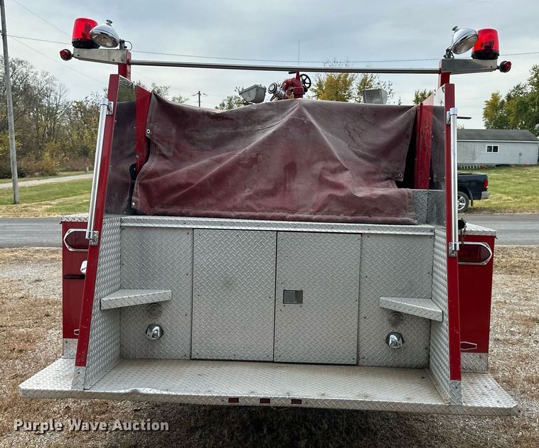 image for item DR2740 1982 Ford 8000 pumper fire truck