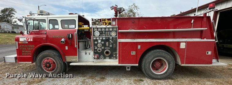 image for item DR2740 1982 Ford 8000 pumper fire truck
