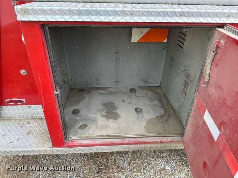 image for item DR2740 1982 Ford 8000 pumper fire truck