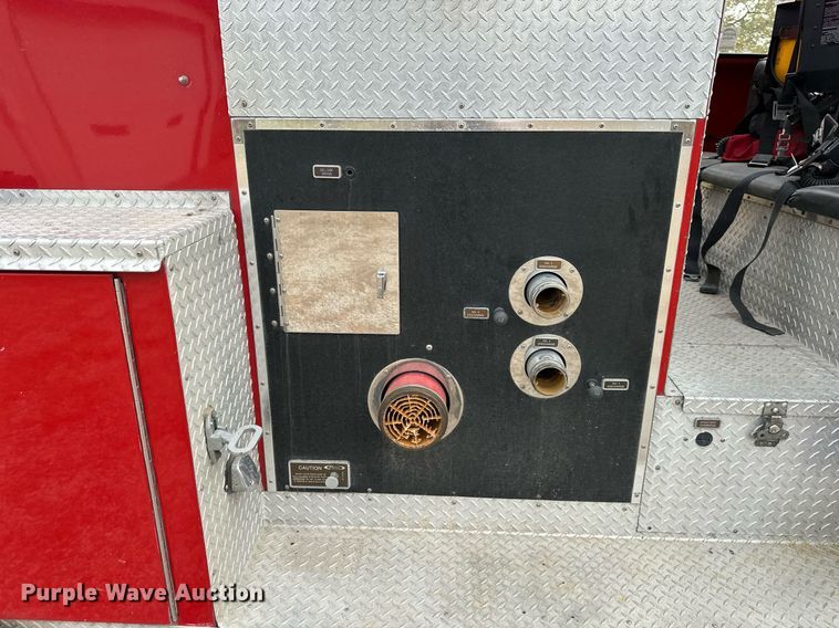 image for item DR2740 1982 Ford 8000 pumper fire truck
