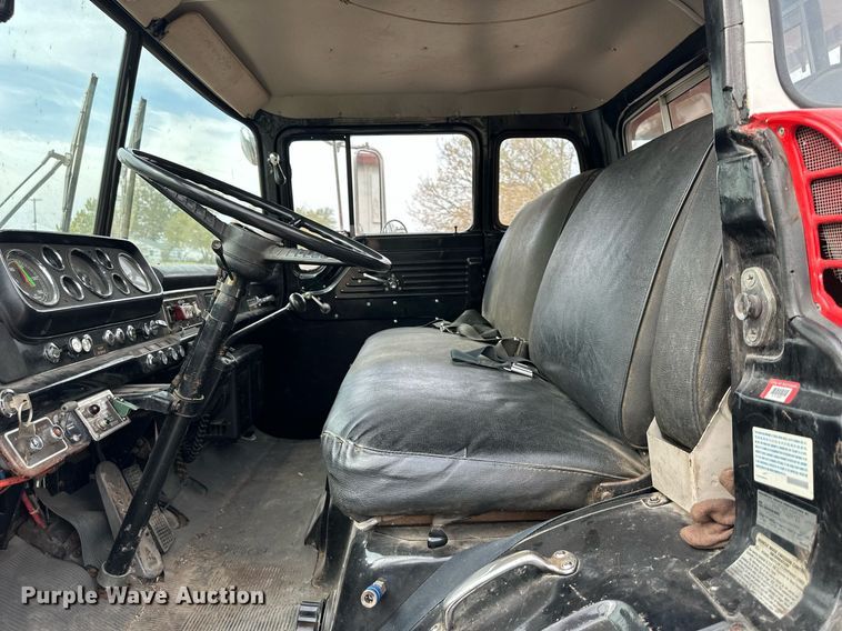 image for item DR2740 1982 Ford 8000 pumper fire truck