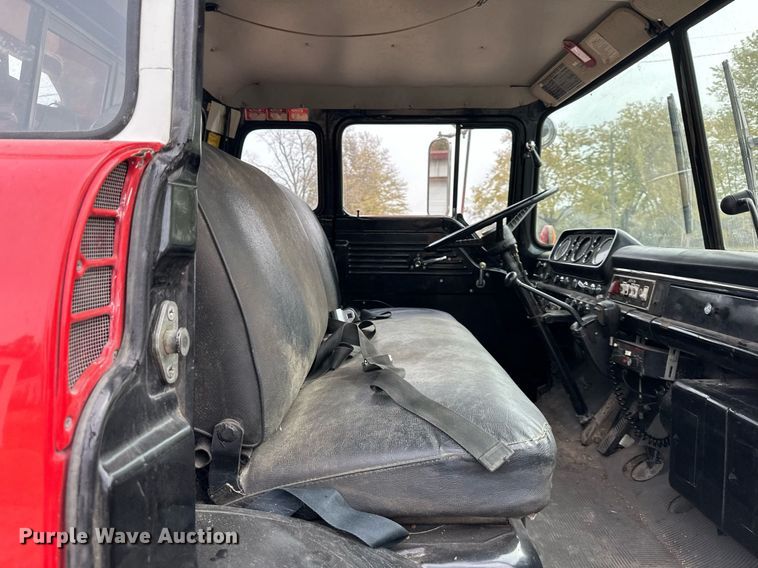 image for item DR2740 1982 Ford 8000 pumper fire truck