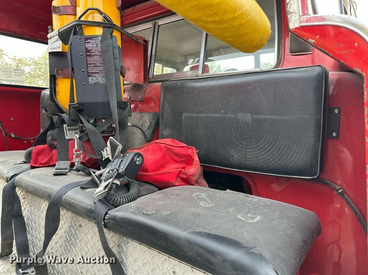 image for item DR2740 1982 Ford 8000 pumper fire truck