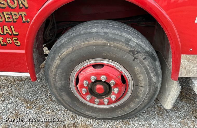 image for item DR2740 1982 Ford 8000 pumper fire truck