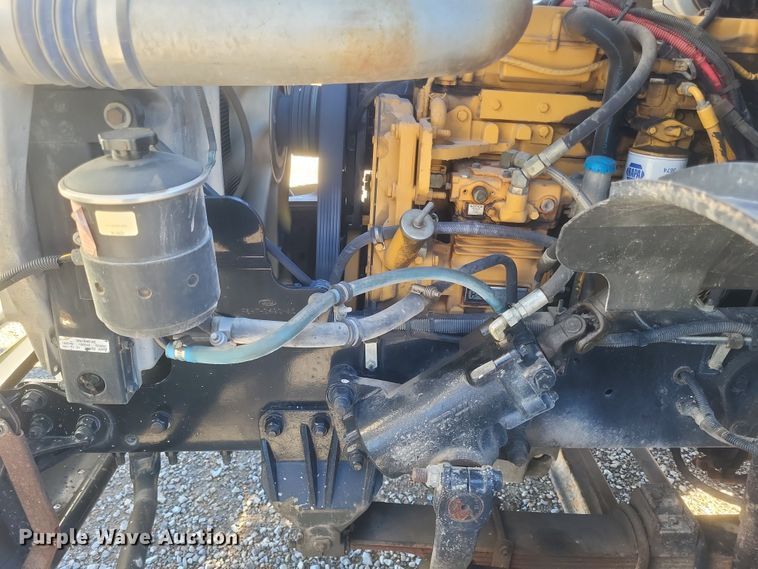 image for item DS5206 2002 Sterling LT9 semi truck