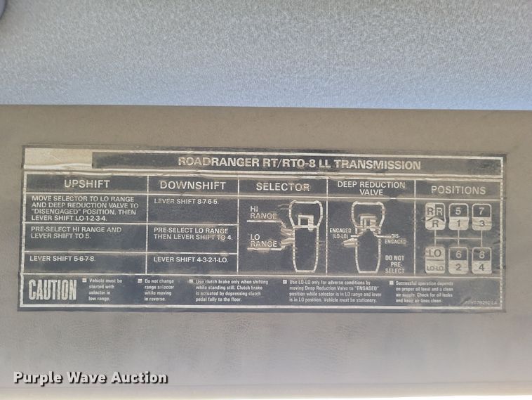 image for item DS5206 2002 Sterling LT9 semi truck