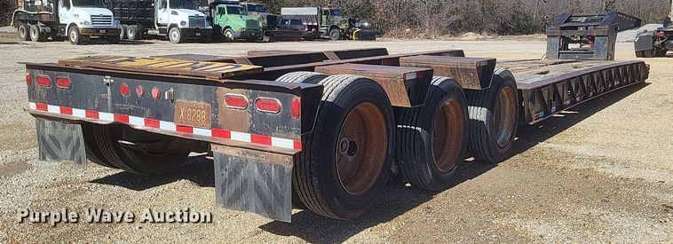 image for item DS5207 1997 Dakota Trail-Eze DG5022H3 lowboy equipment trailer