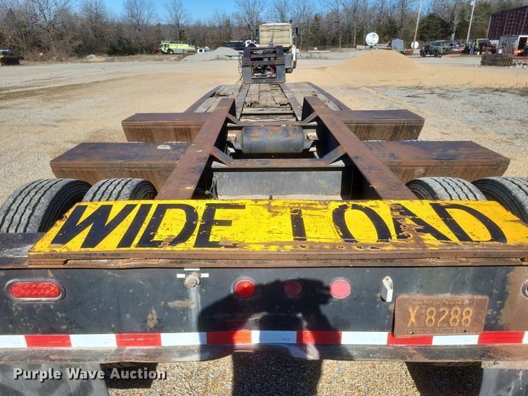 image for item DS5207 1997 Dakota Trail-Eze DG5022H3 lowboy equipment trailer