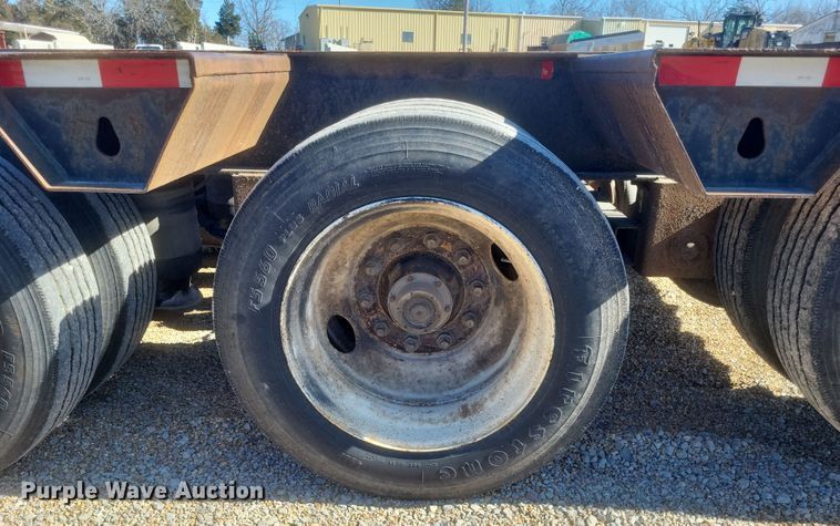 image for item DS5207 1997 Dakota Trail-Eze DG5022H3 lowboy equipment trailer