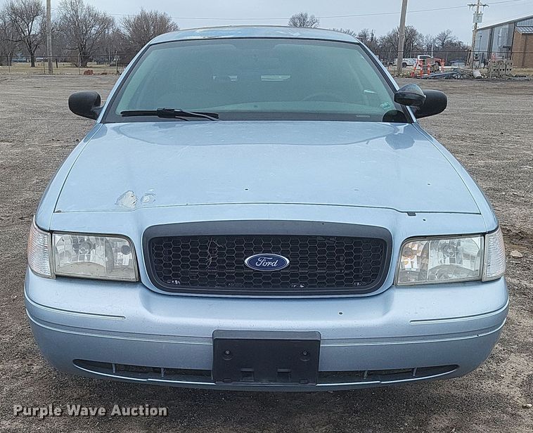 image for item DS5230 2006 Ford Crown Victoria Police Interceptor 