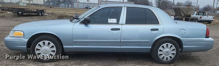 image for item DS5230 2006 Ford Crown Victoria Police Interceptor 