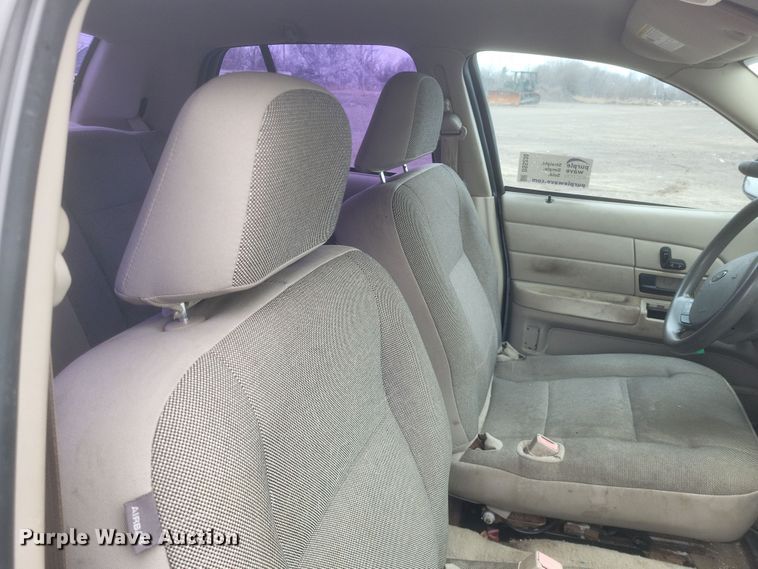 image for item DS5230 2006 Ford Crown Victoria Police Interceptor 