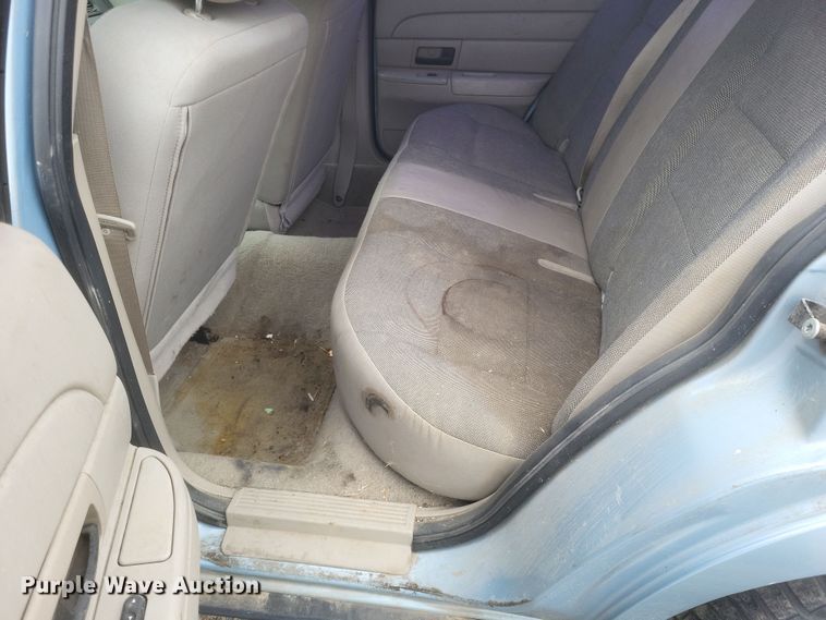 image for item DS5230 2006 Ford Crown Victoria Police Interceptor 