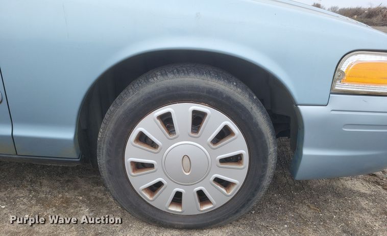 image for item DS5230 2006 Ford Crown Victoria Police Interceptor 