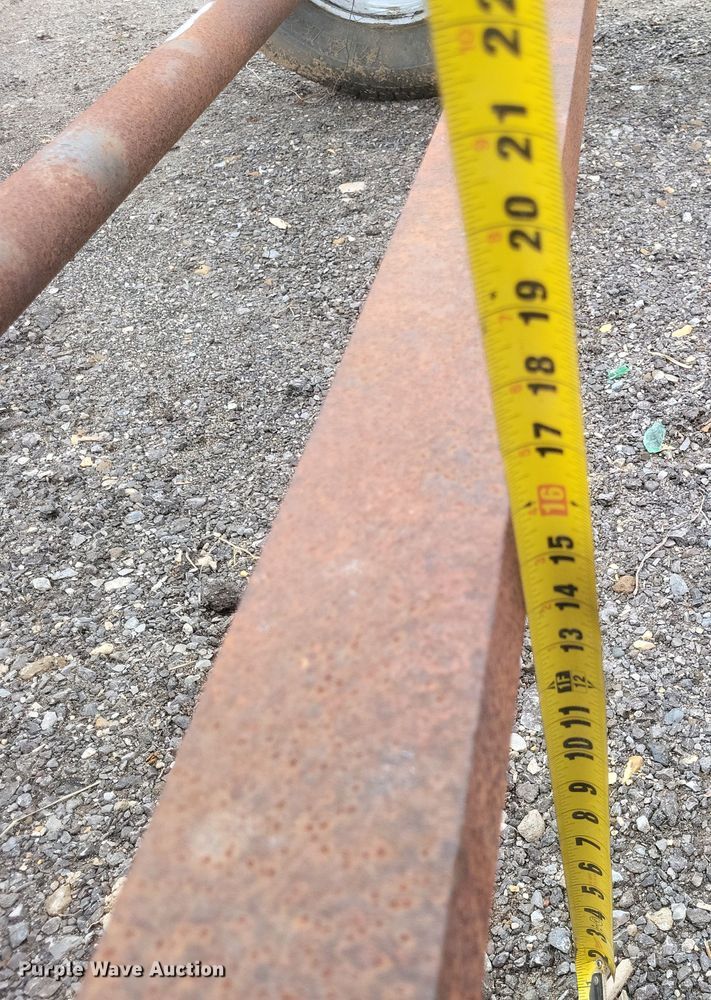 image for item DS5231 2008 L&D utility trailer