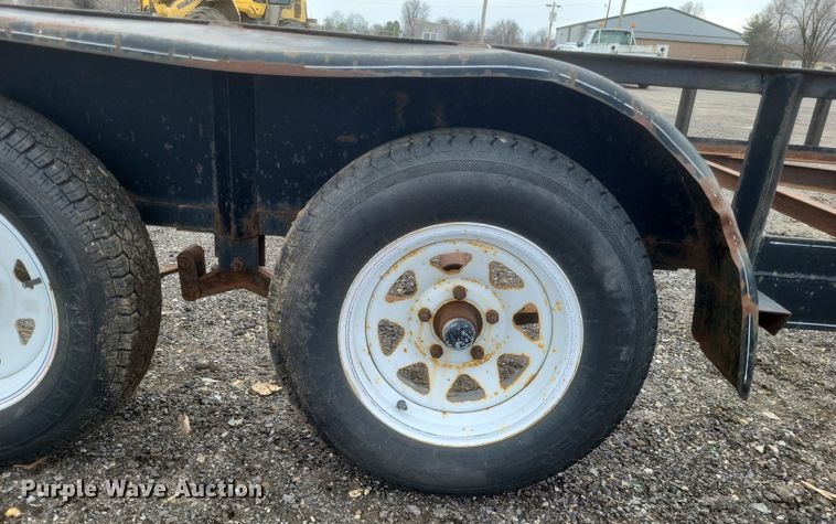 image for item DS5231 2008 L&D utility trailer