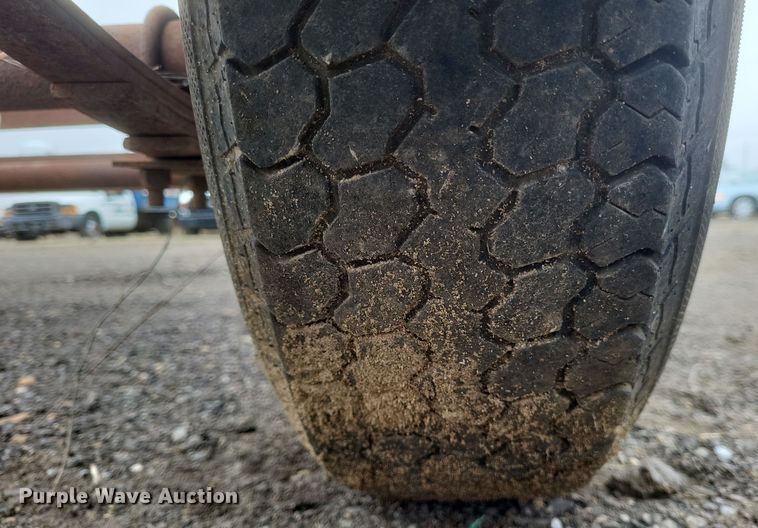 image for item DS5231 2008 L&D utility trailer