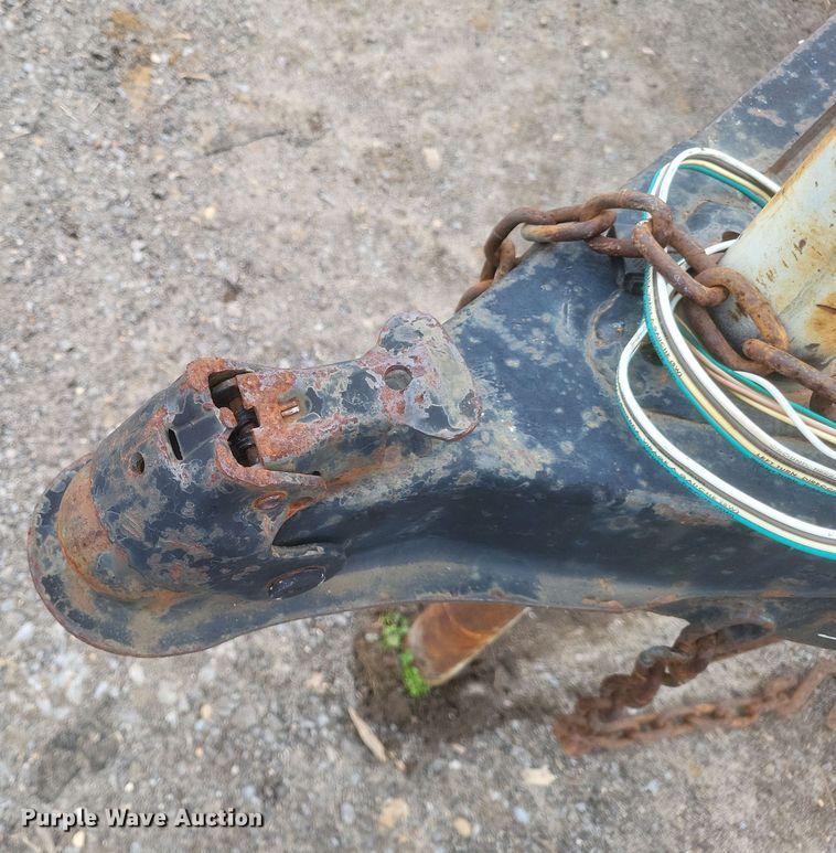 image for item DS5232 2008 L&D utility trailer