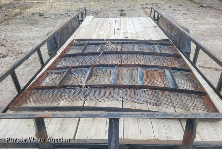 image for item DS5232 2008 L&D utility trailer