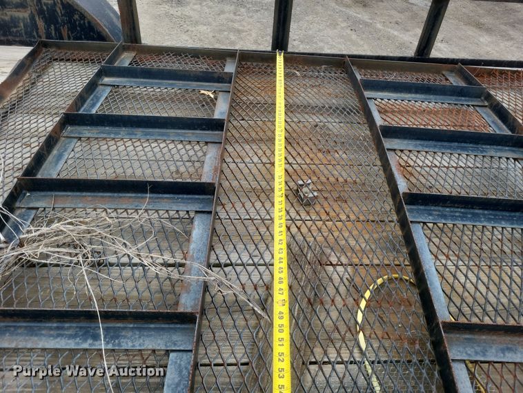 image for item DS5232 2008 L&D utility trailer