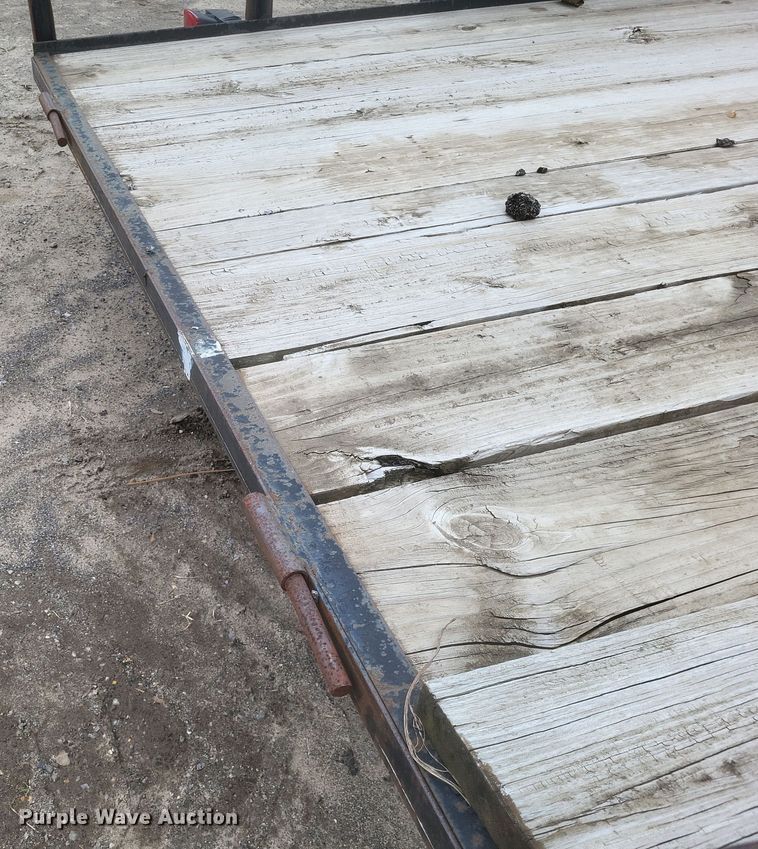 image for item DS5232 2008 L&D utility trailer