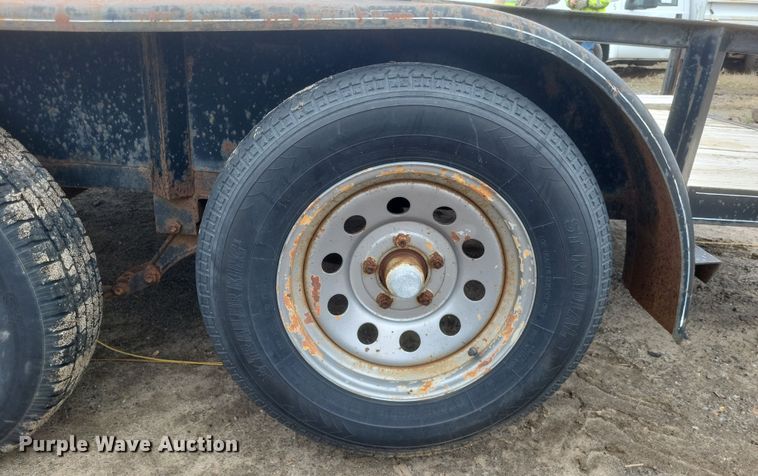 image for item DS5232 2008 L&D utility trailer