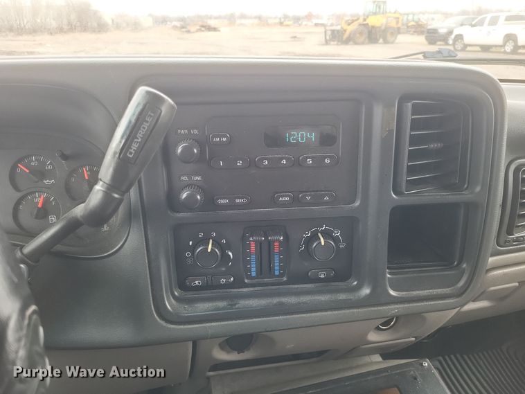 image for item DS5233 2005 Chevrolet Tahoe SUV