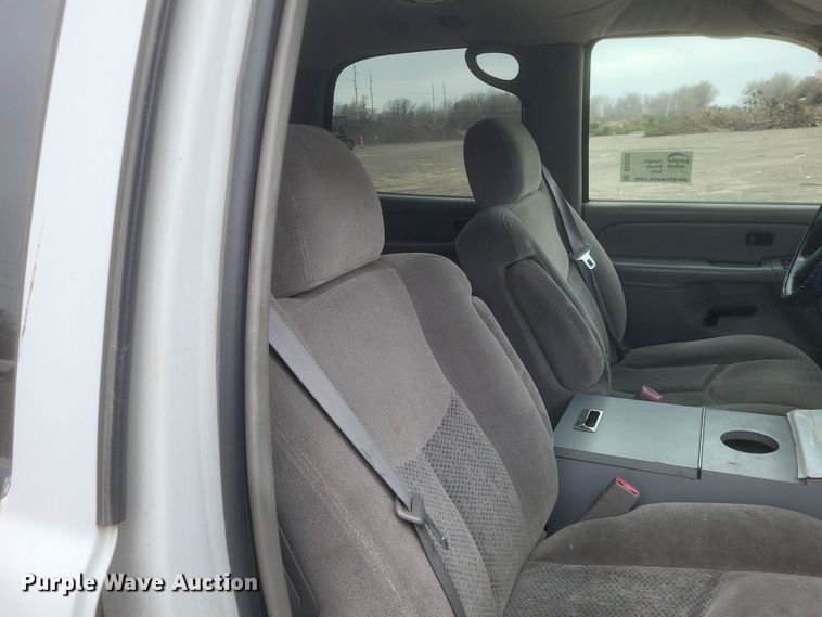 image for item DS5233 2005 Chevrolet Tahoe SUV