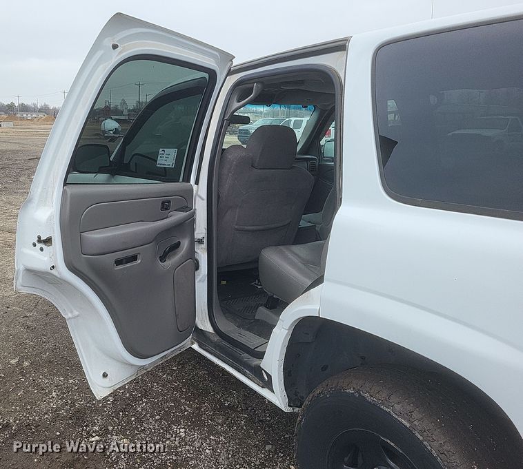 image for item DS5233 2005 Chevrolet Tahoe SUV