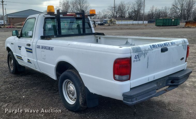 image for item DS5237 2000 Ford Ranger pickup truck